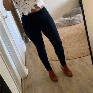 Black high rise skinny jeans